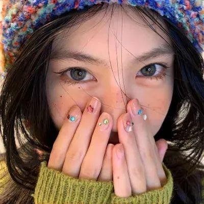 伊芙与火马